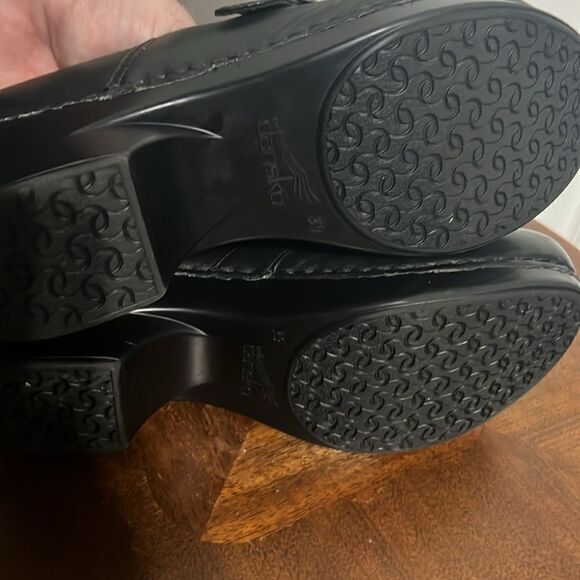 🔥 DANSKO Solstice Clogs Women's 39 US Size 9 Black Leather Closed Back Shoes - Picture 11 of 13